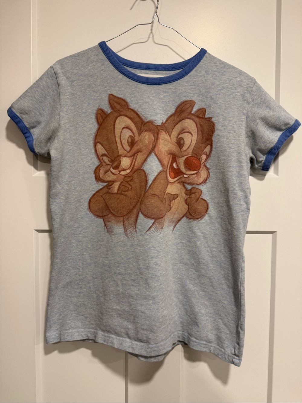🐿️ Vintage Disney Studio Collection Chip & Dale Ringer Tee